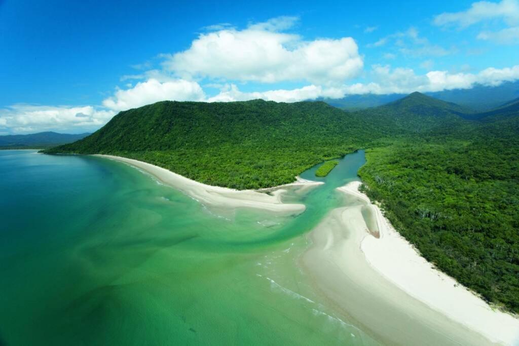 Beauty Tiny Walk To Sea Villa Port Douglas Eksteriør billede